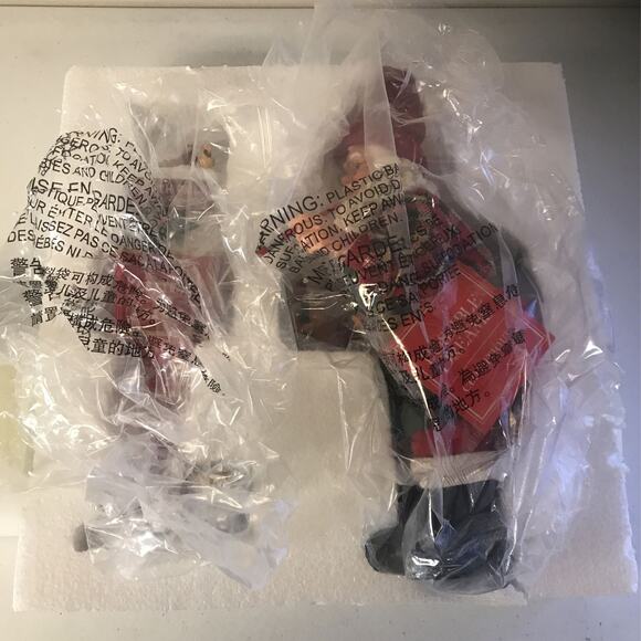 Department 56 Tis The Season Possible Dreams Santa Sports & Leisure Figurine Set - Picture 9 of 12